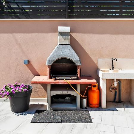 Apartment St. Antonio ロヴィニ エクステリア 写真