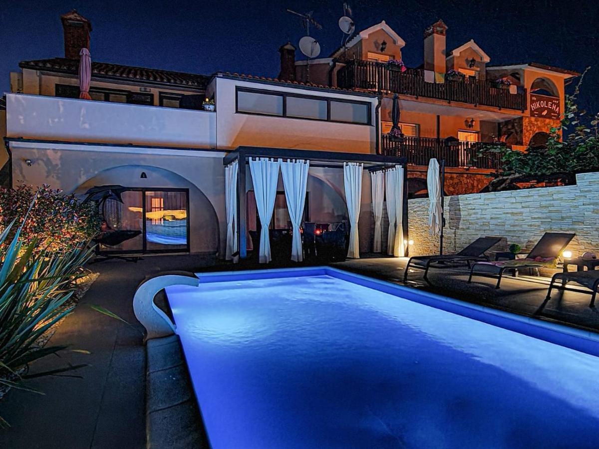 Apartment St. Antonio ロヴィニ エクステリア 写真