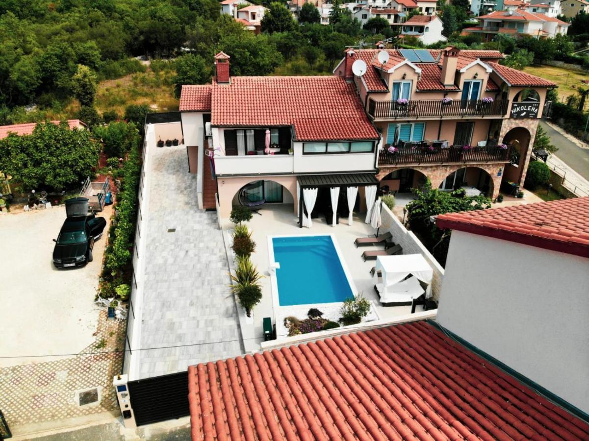 Apartment St. Antonio ロヴィニ エクステリア 写真