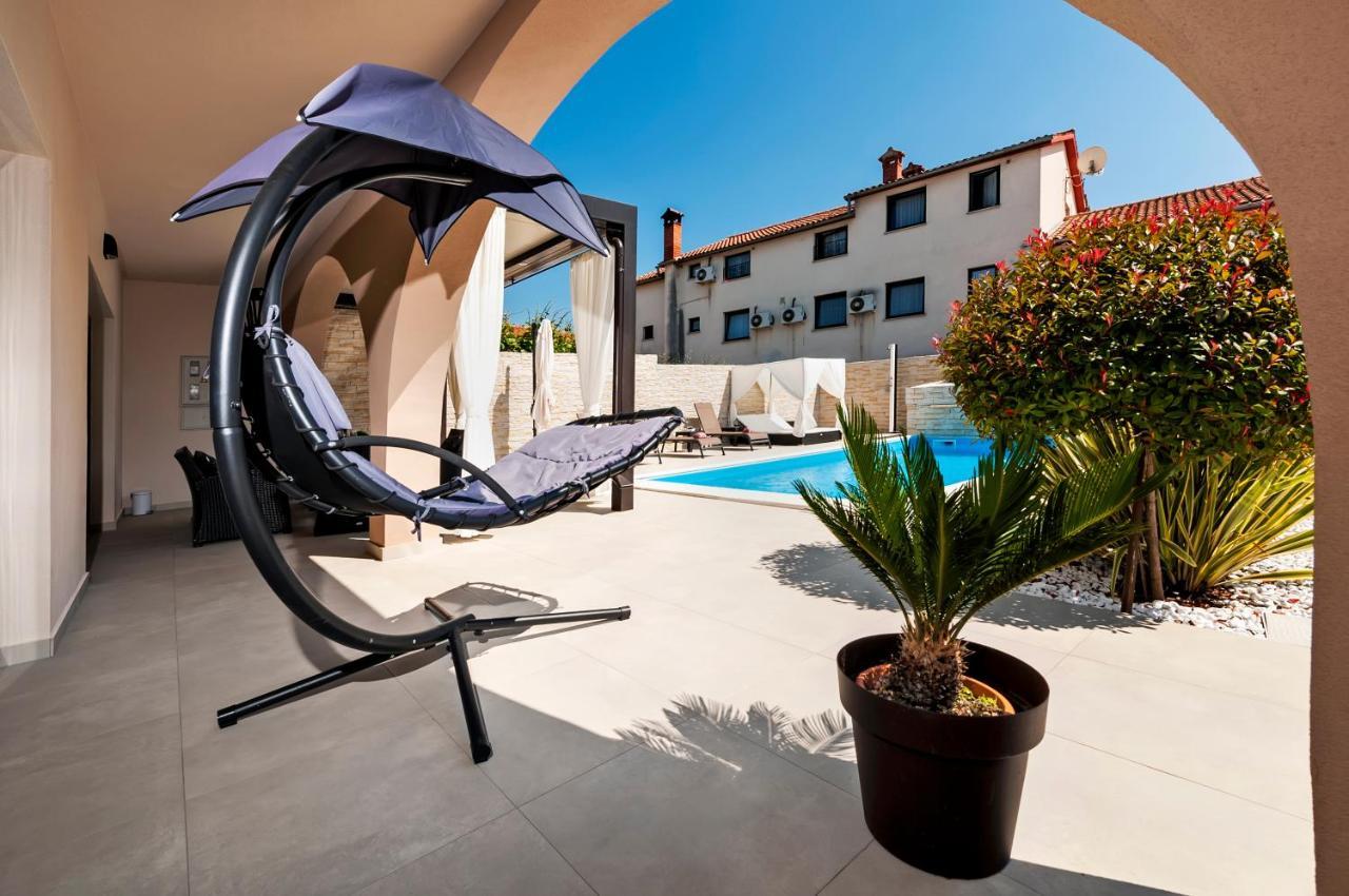 Apartment St. Antonio ロヴィニ エクステリア 写真