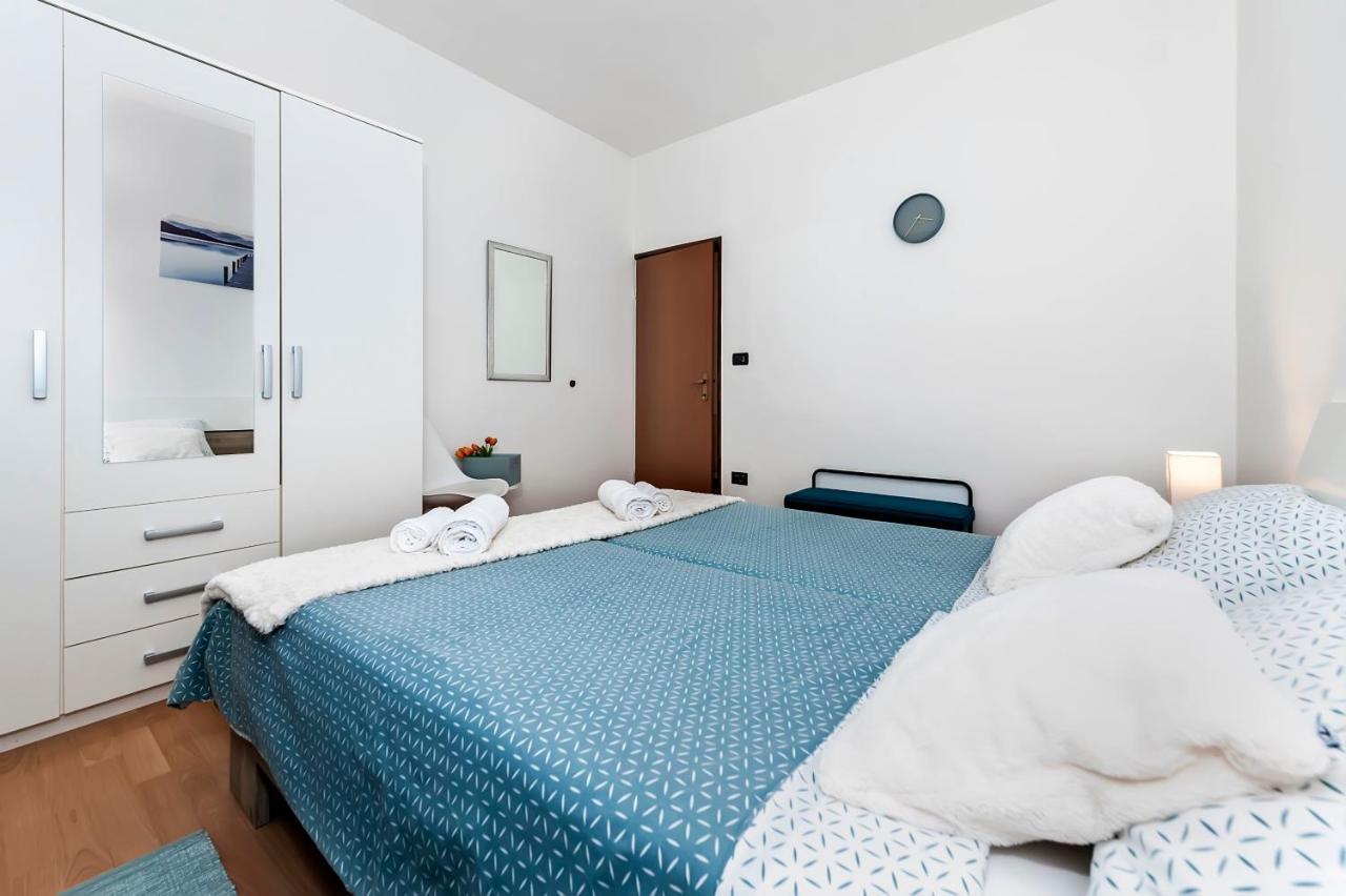 Apartment St. Antonio ロヴィニ エクステリア 写真