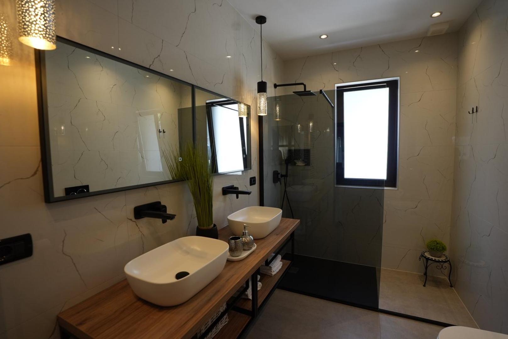 Apartment St. Antonio ロヴィニ エクステリア 写真